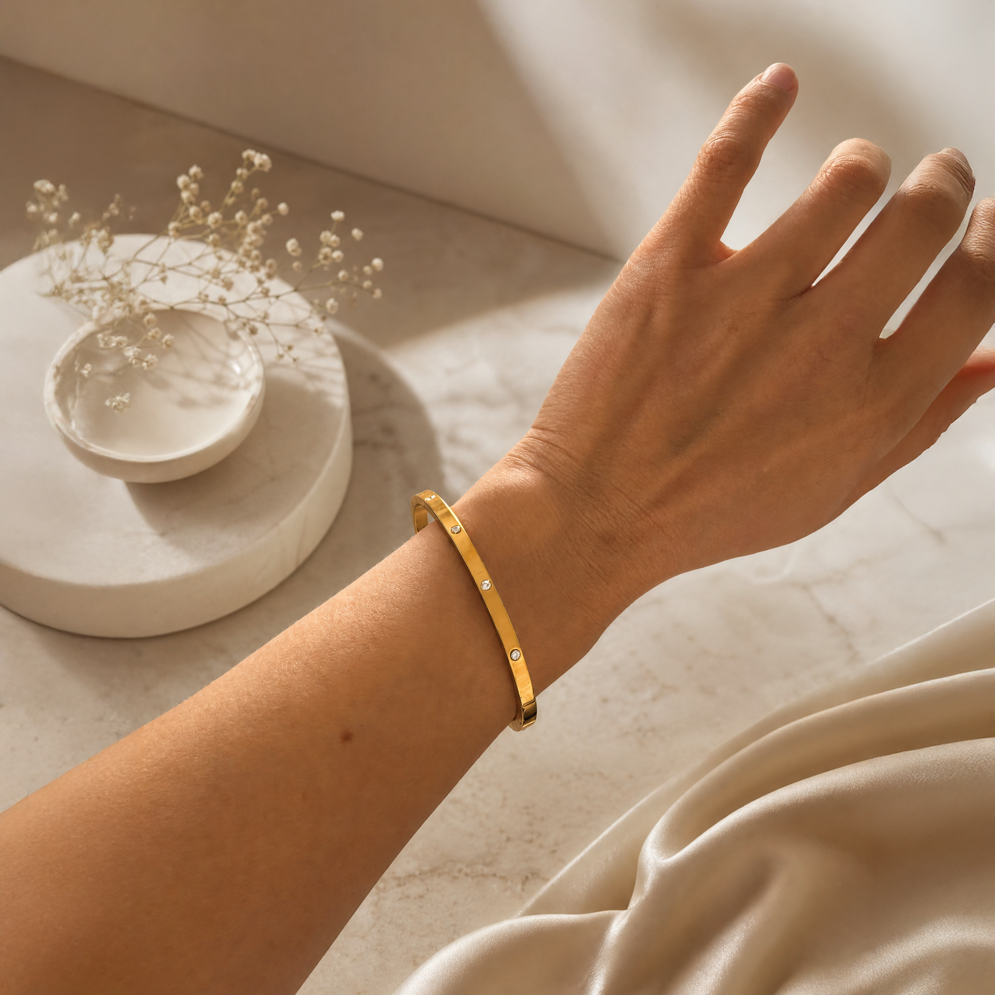 Billie Bangle Gold