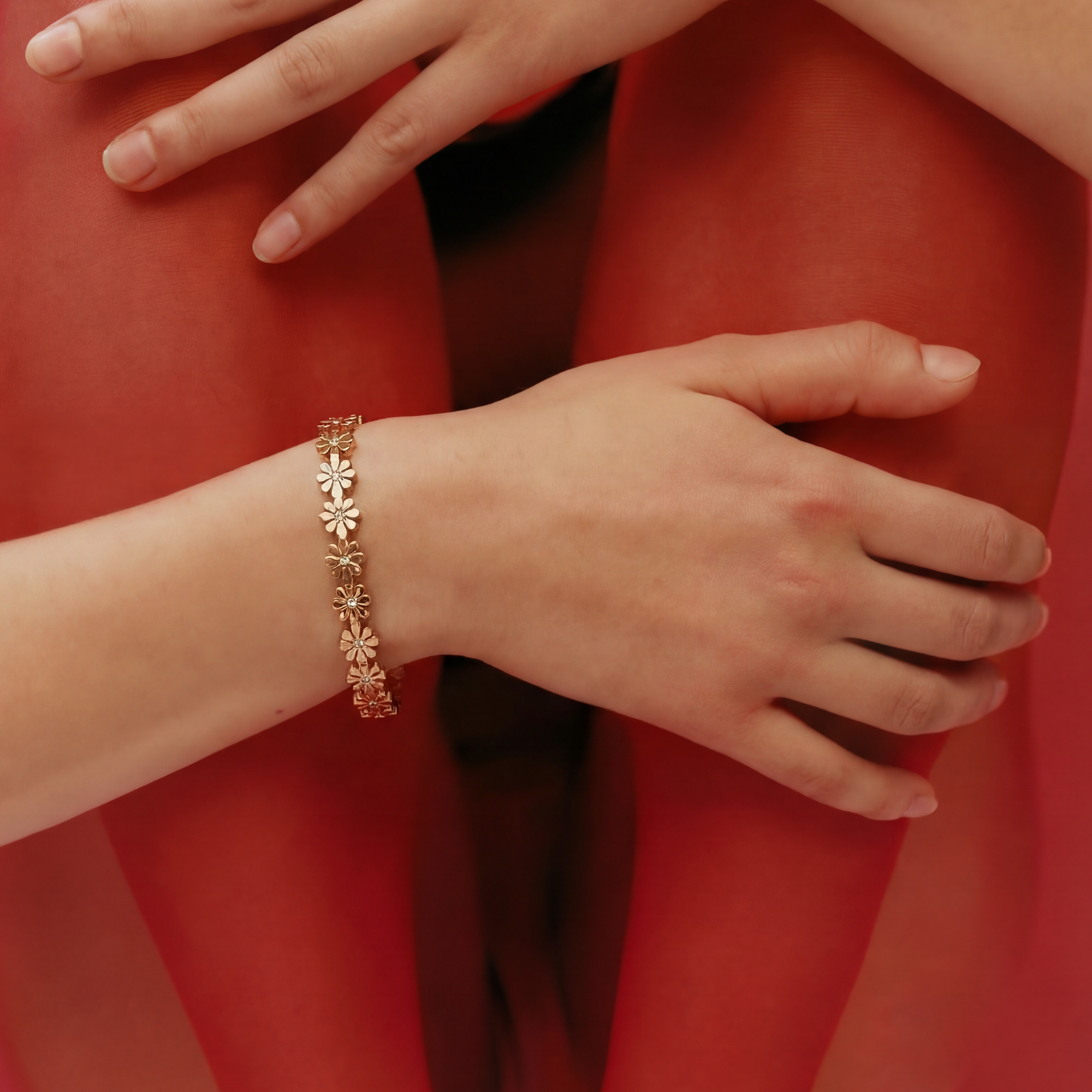 Flor Bangle 18K Gold